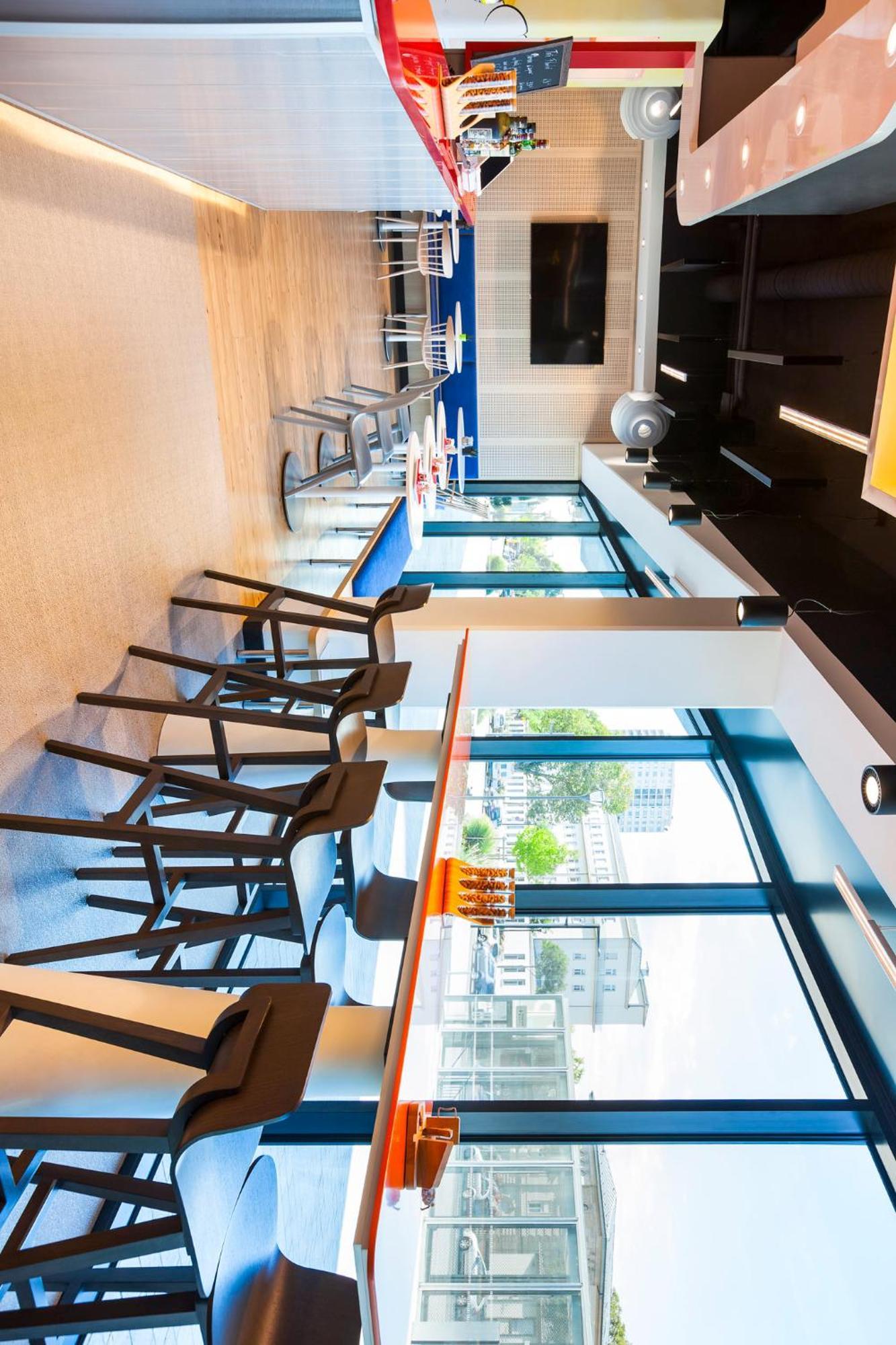 Отель Ibis Styles Mulhouse Centre Gare Экстерьер фото