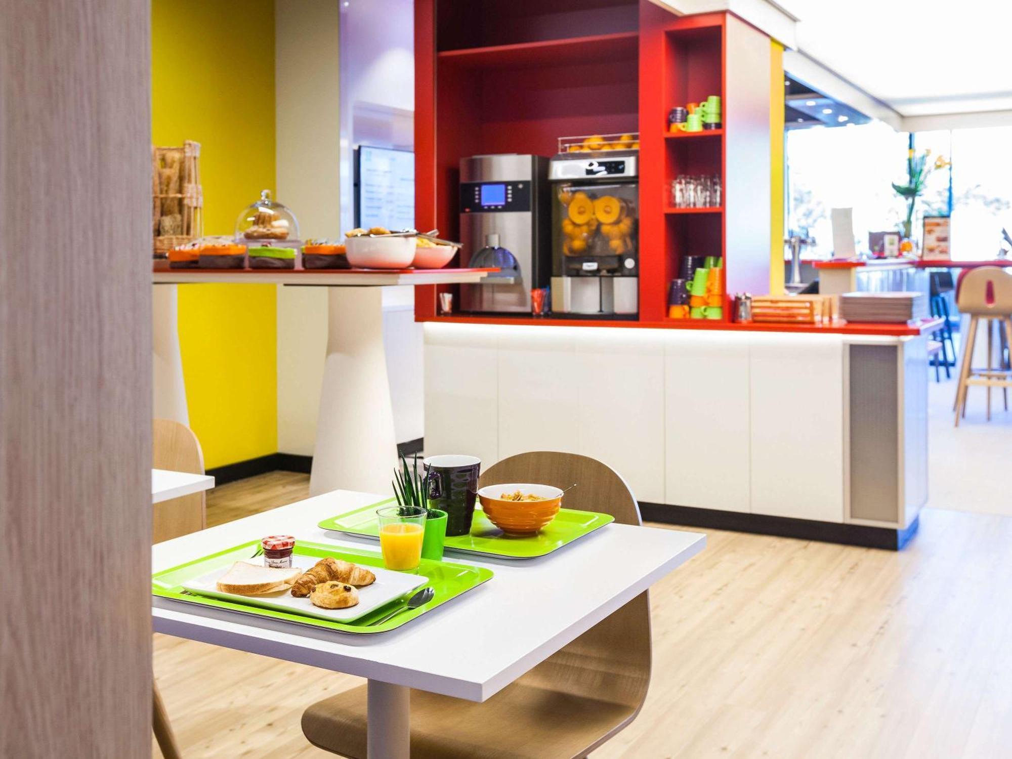 Отель Ibis Styles Mulhouse Centre Gare Экстерьер фото