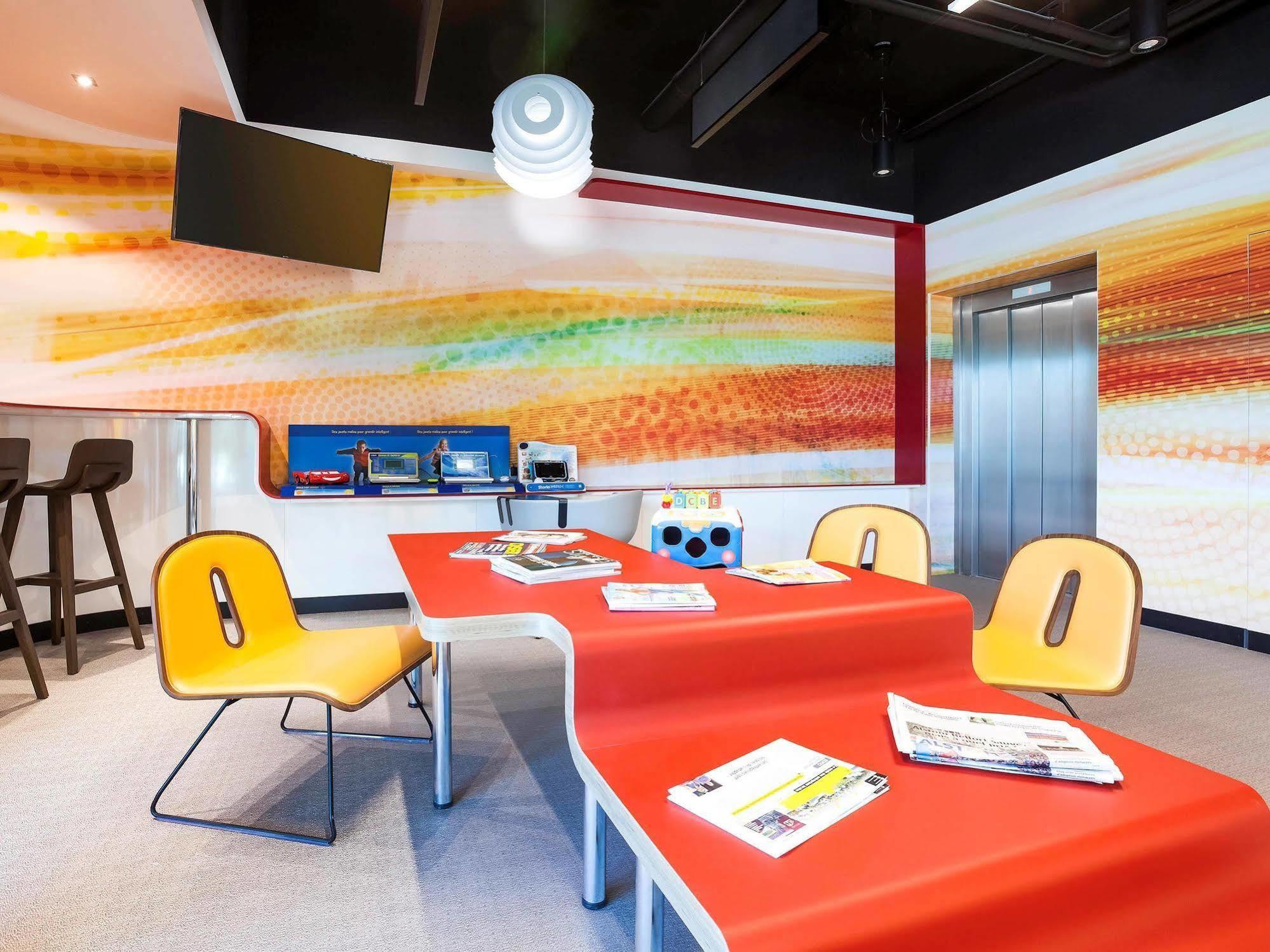 Отель Ibis Styles Mulhouse Centre Gare Экстерьер фото