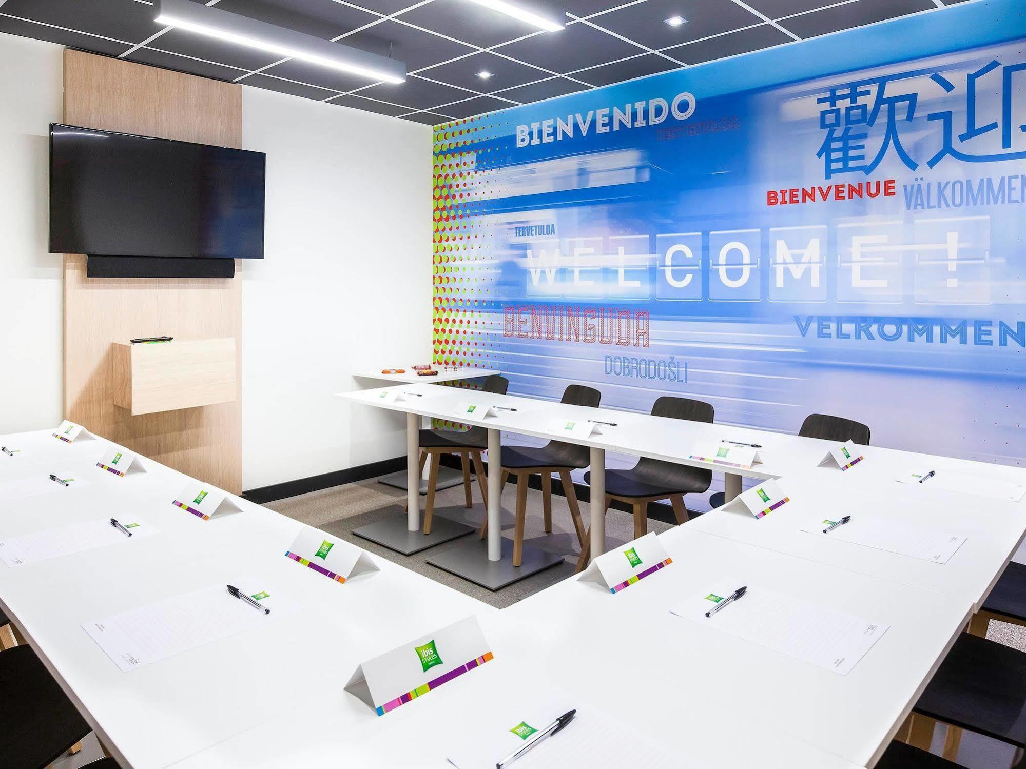 Отель Ibis Styles Mulhouse Centre Gare Экстерьер фото